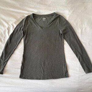Mossimo Gray and Black Striped V-Neck Long Sleeve Striped Shirt. Size is M.